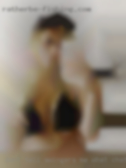 Dont tell swingers me what chat she likes near Chicago.