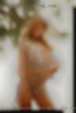 From Melbourne swingers and sexy willing to host.